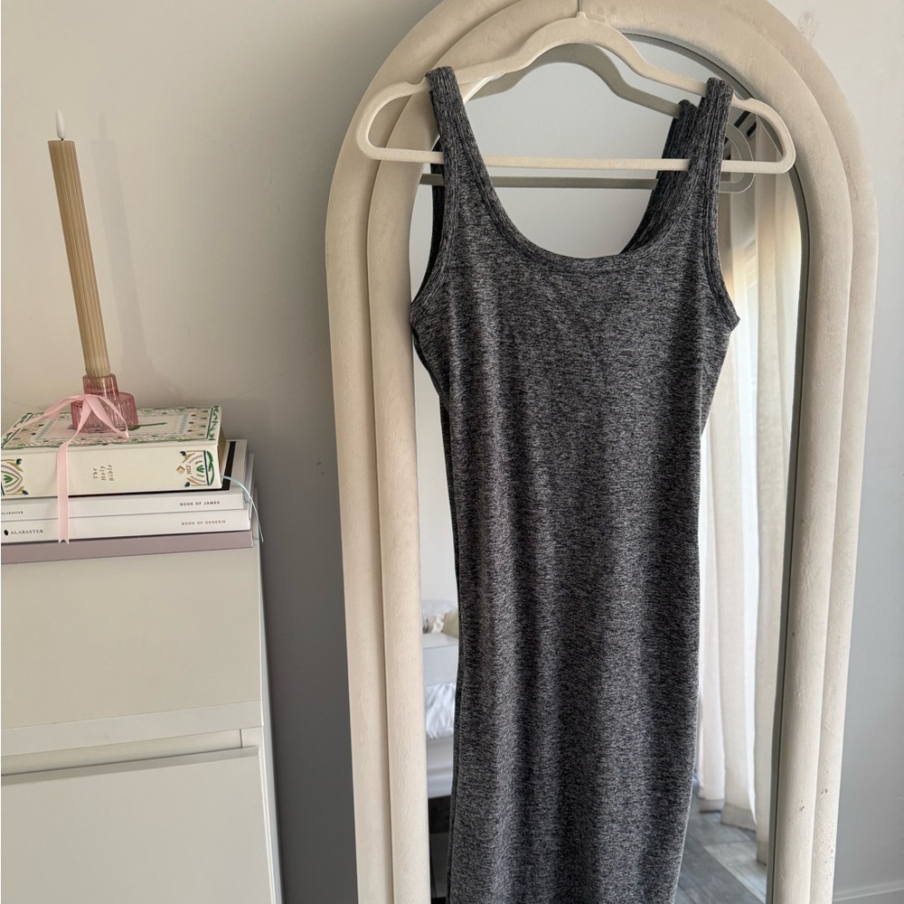 Vuori Halo Essential Tank Dress in Gray
